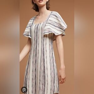 akemi +k kin Anthropologie  flutter sleeve textured dress size Xs